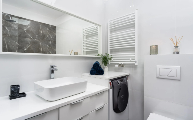 Bright and sunny 4 rooms apartment