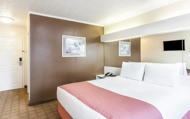 Microtel Inn & Suites By Wyndham Wilson