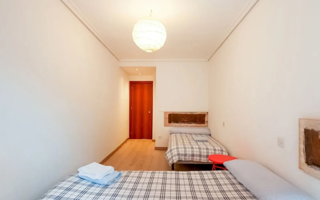 Hillview Holiday Home in Laguardia With Terrace