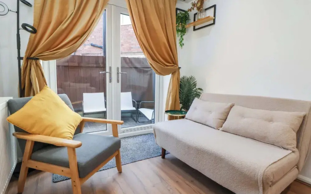 Steam and Stay @ Hoole