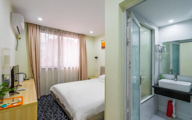 Hangzhou Memory Travel International Hotel- Edge West Lake