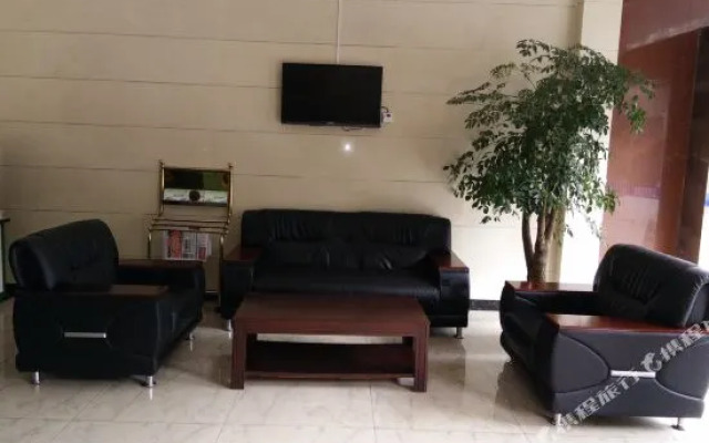 Ruihai Hotel (Site of Zunyi Conference Honghuagang District Fourth Elementary School)
