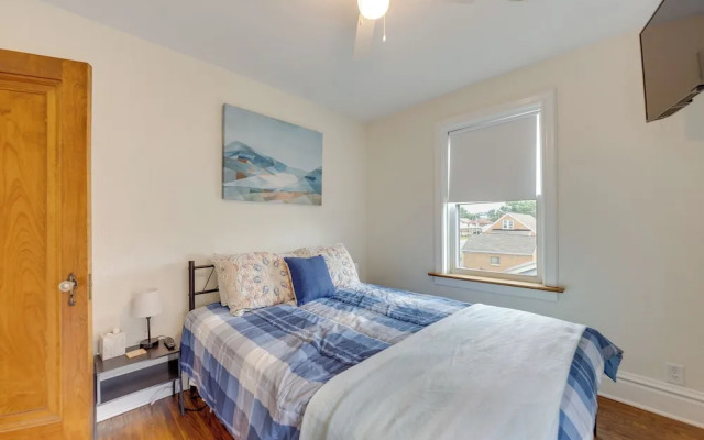 Pet-friendly St Louis Home w/ Grill & Backyard