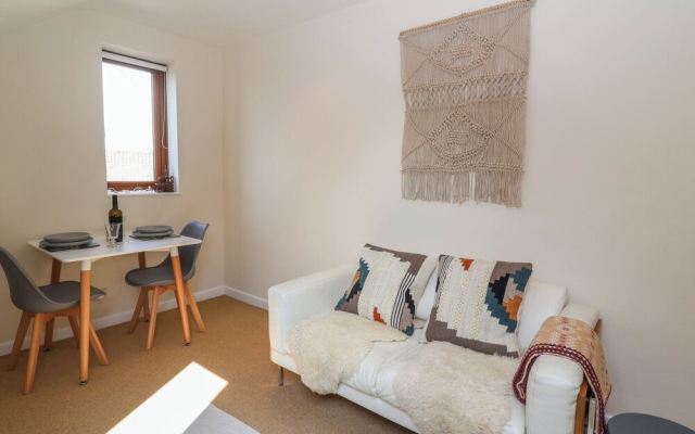 Priory Barn Apartment