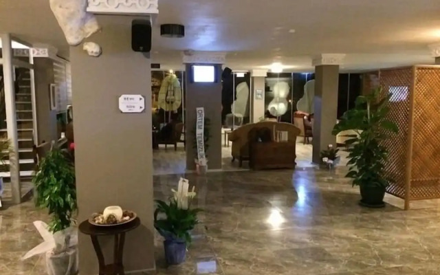 Hotel Hugo