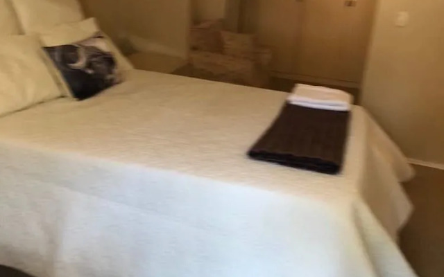 Khuvena Guest House