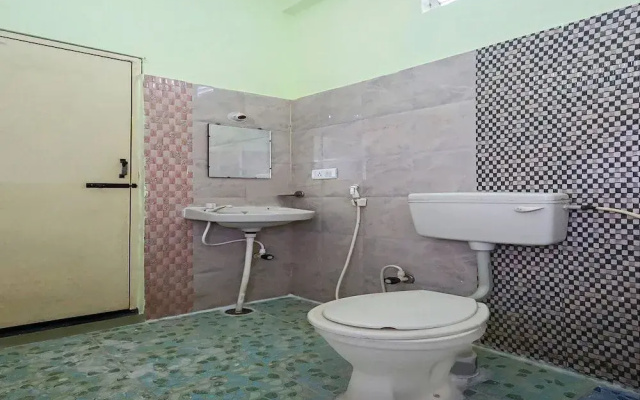 Chetana Residency By OYO Rooms