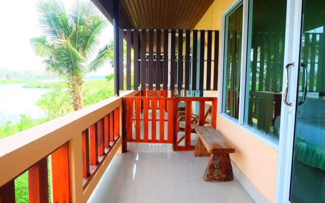 Techno Riverview Resort