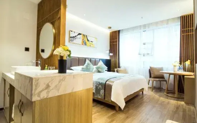 Jun Yi Kai Yue Hotel