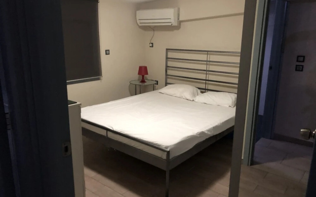 roomotel.com