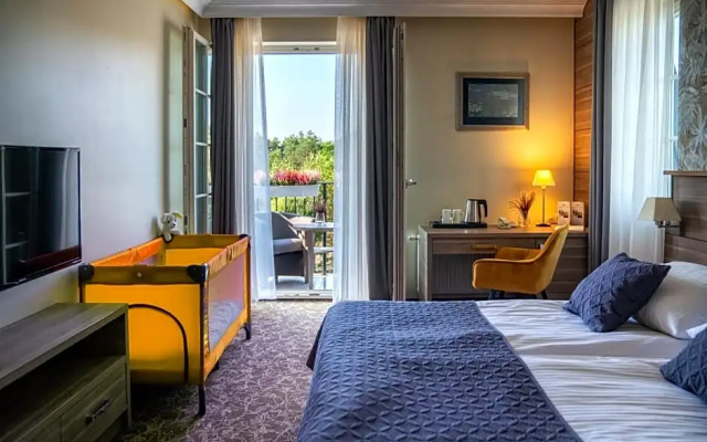 Korona Hotel