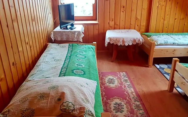 Domek i Pokoje Gościnne u Cześka