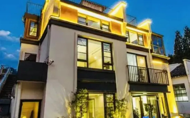Jiuhuashan Jiuli Yunqi Homestay (Jiuhuashan Mountain Branch)