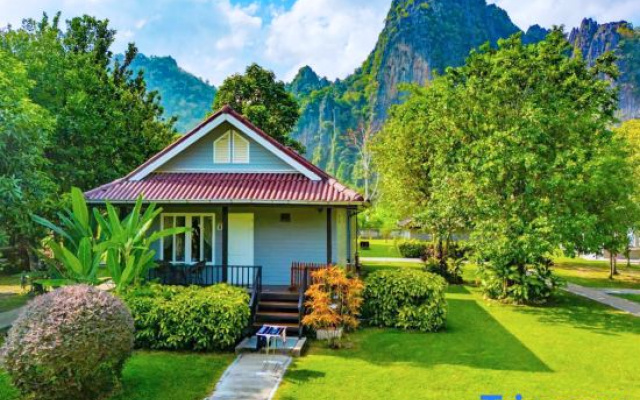 H&V Bungalow Vangvieng