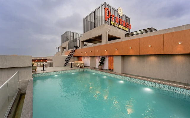 Pravasa Hotel Vijayapura