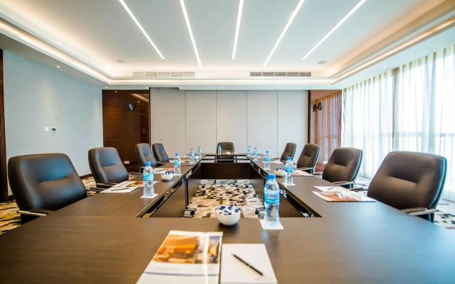Johari Rotana Hotel