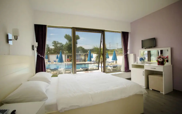 Violet Park Hotel