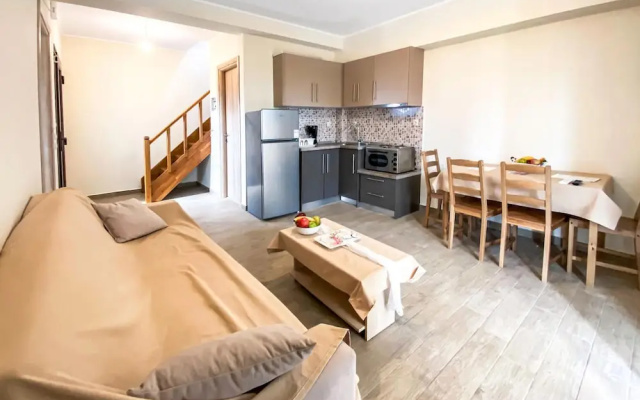Stunning Apartment in Nafpaktos With Wifi and 2 Bedrooms