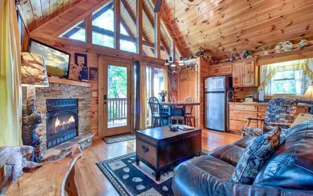 Artistic Mountain by Jackson Mountain Rentals