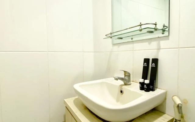 Cozy Stay Studio Tamansari Mahogany Karawang Apartment