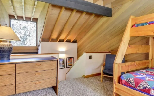 Meadow 21 2 Br condo by RedAwning