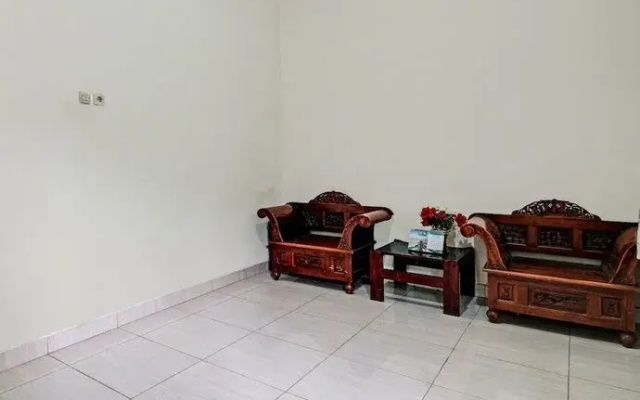 Spot on 92339 Agitha Homestay