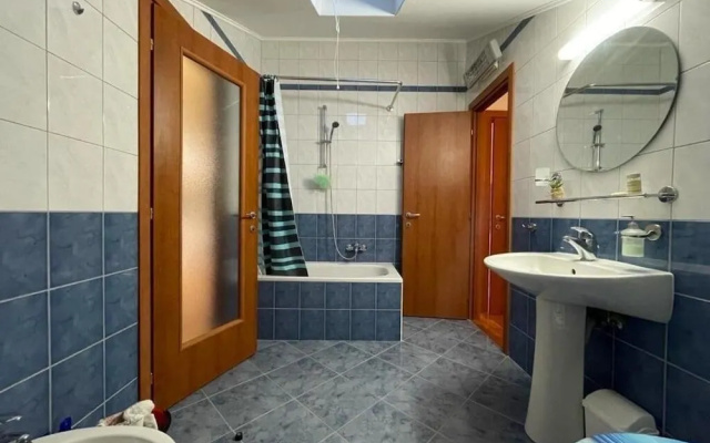 Aparment More