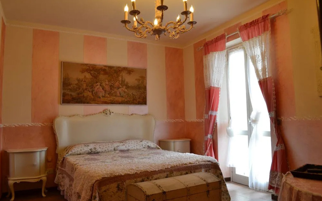 Relais De La Place