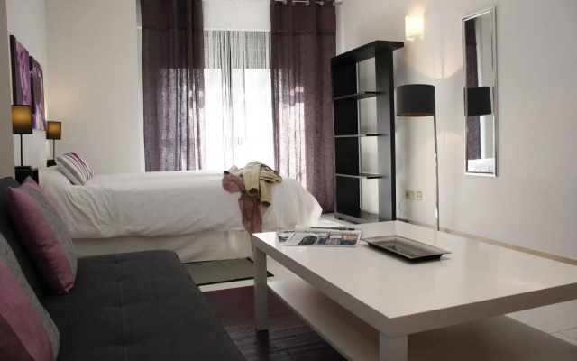 WooTravelling Plaza de Oriente HOMTELS