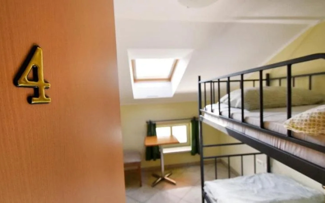 Hostel X Point