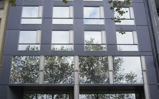 Отель Barceló Bilbao Nervión