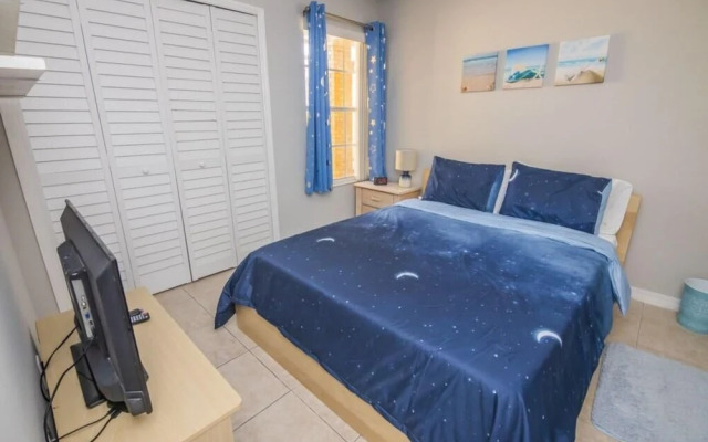 Bonita's Sweetwater Club Condo