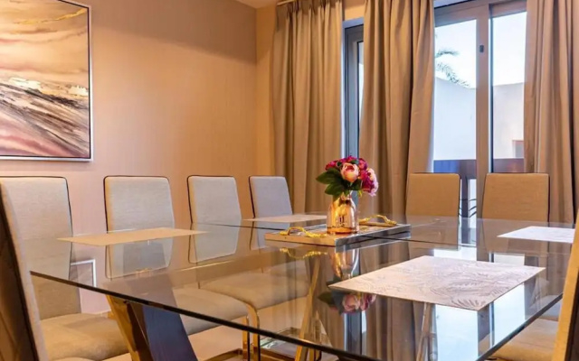 GLOBALSTAY. Sarai Private Pool Homes and Villas