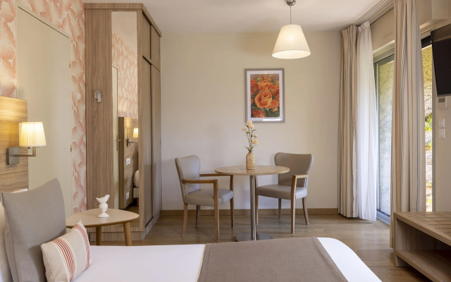 Hôtel - Résidence Lou Paradou