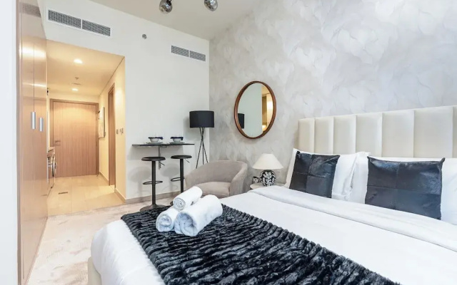 Nasma Holiday Homes - Azizi Riviera 43