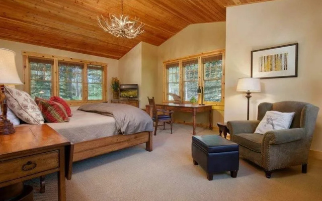 Granite Ridge Cabin 1