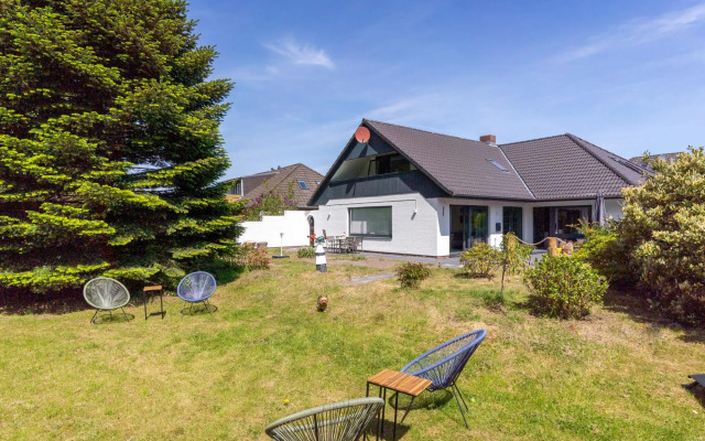 Comfortable Holiday Apartment in St. Peter Ording