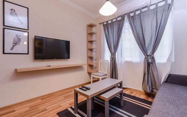 FM Premium 2-BDR Apartment - Charming Murphy Str