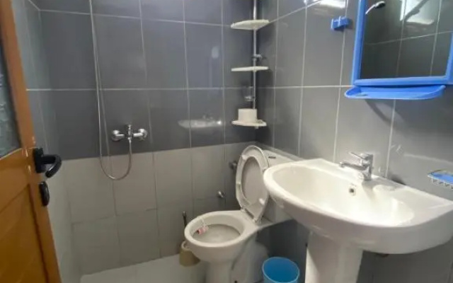 Eraldo Brahimi Apartaments