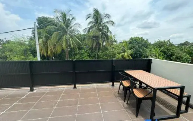 Minimalist Heaven Near Tmn Intan