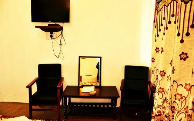 Hotel Jan Palace