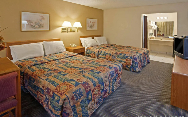 Best Value Inn Garland