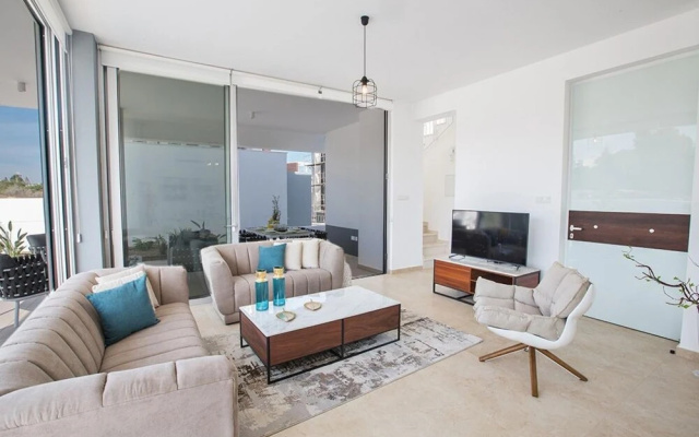 Villa Nia AQ Ol20 in Protaras