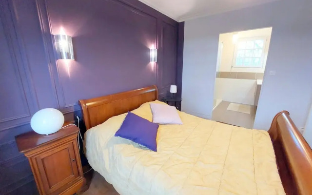 Holiday Home in Brittany Near Penze River