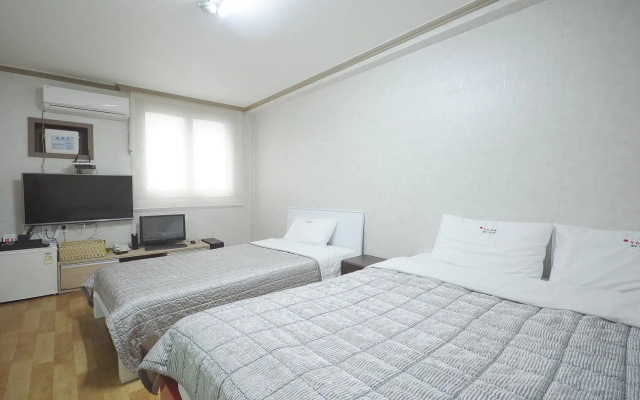 Motel OZ Inn