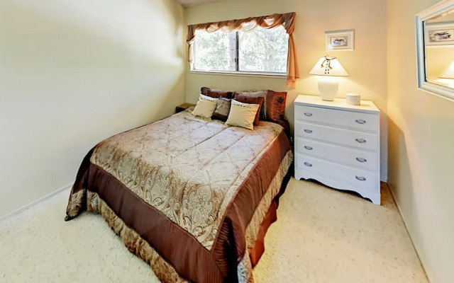 336al238 3 Bedrooms 2.5 Bathrooms Condo