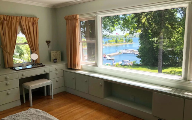 Waterside Inn