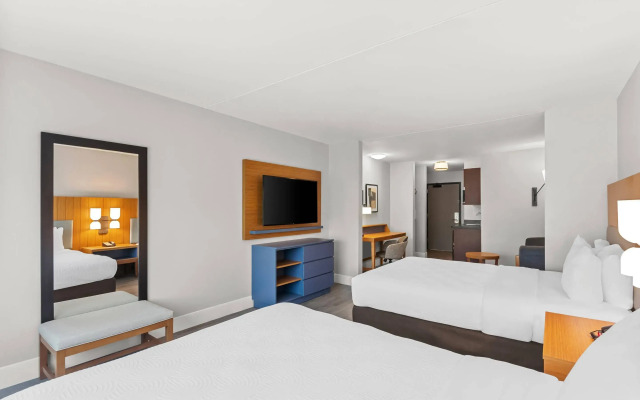 Country Inn & Suites by Radisson, Elizabethtown, KY
