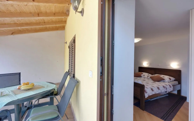 Holiday Home Ema in Tar - Vabriga