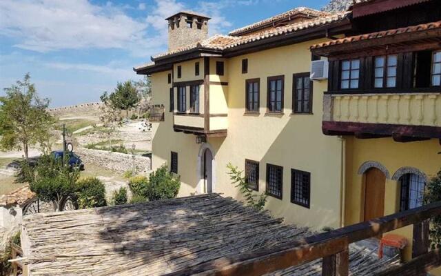 Отель Rooms Merlika Албания, Kruje - отзывы, цены и фото номеров - забронировать отель Rooms Merlika онлайн